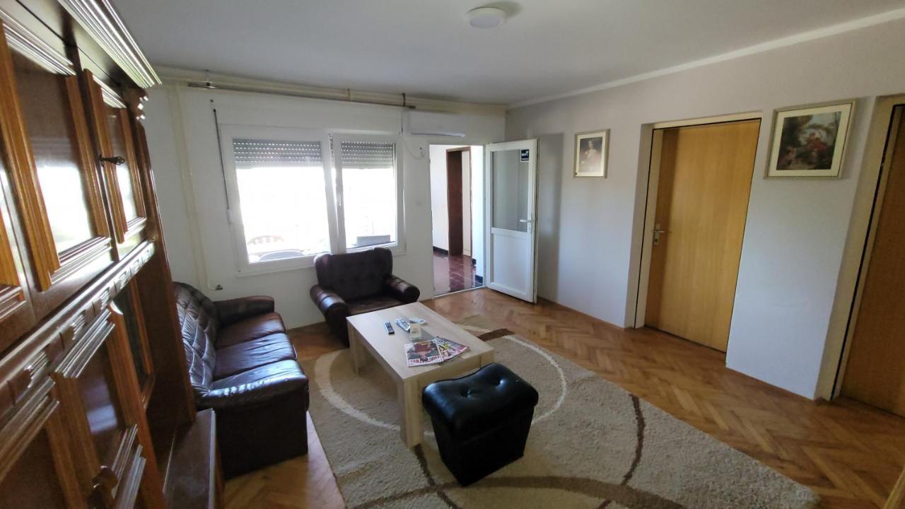 Apartman Progresso Valjevo Buitenkant foto